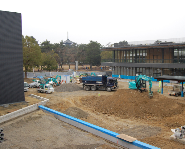 奈良公園バスターミナル