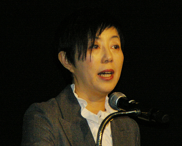 新井紀子教授