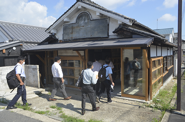 吉川邸